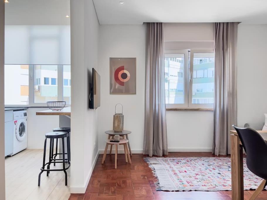 Olaias Lisbon 2 Bed Near Metro 2公寓 外观 照片